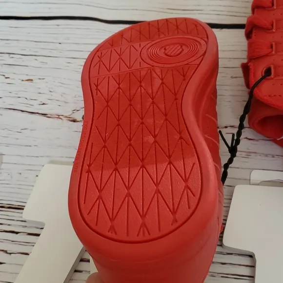 🆕️ RED KSWISS KIDS SHOES