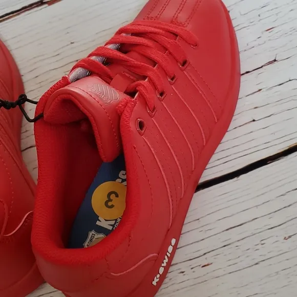 🆕️ RED KSWISS KIDS SHOES