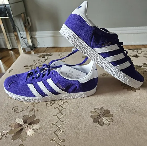 Adidas Gazelle trainers in purple and white #AdidasGazelle
