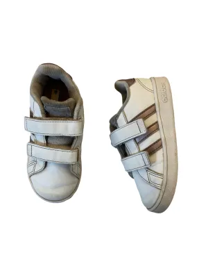 Adidas shoes size 8