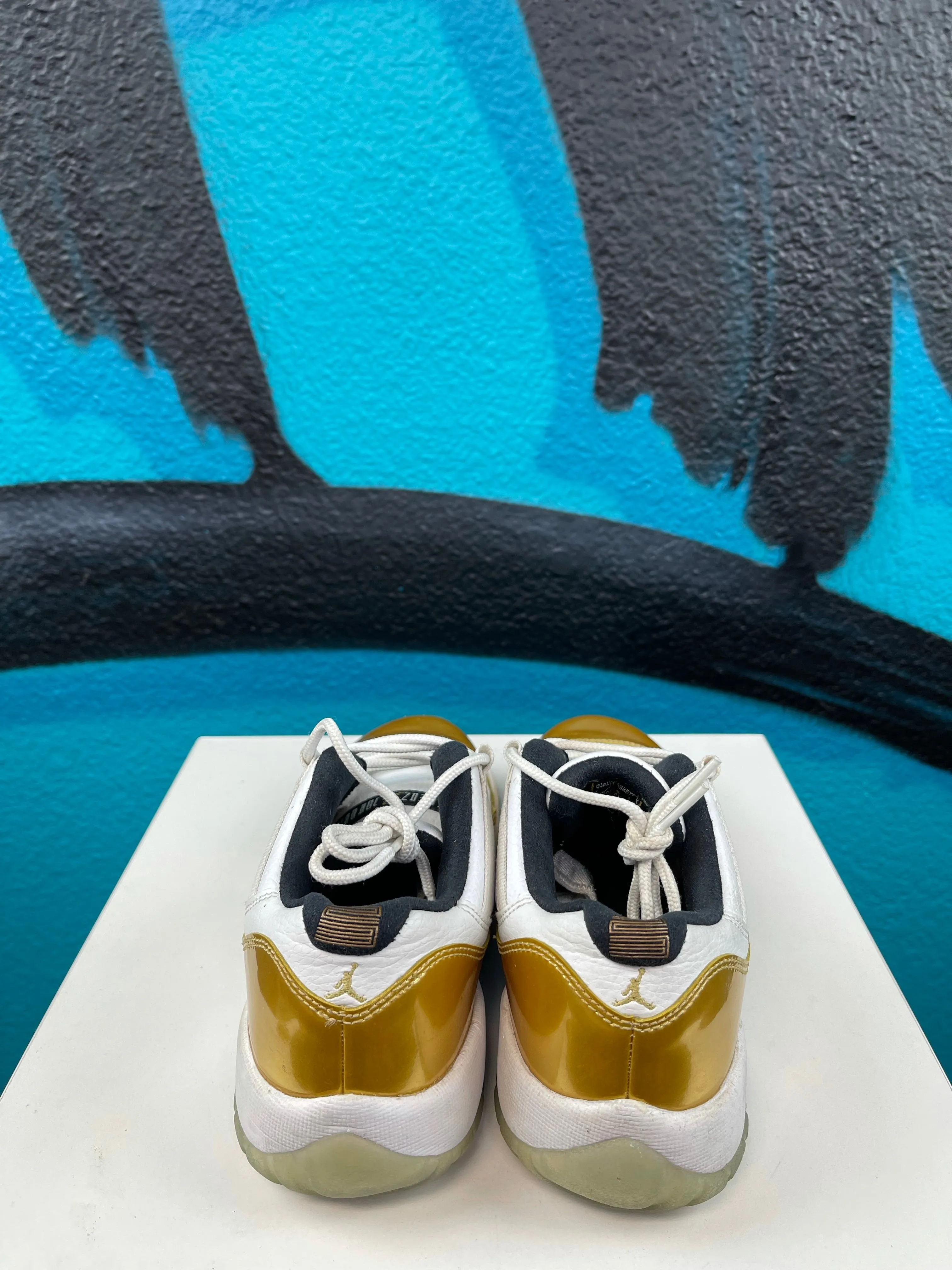 Air Jordan 11 Retro Low GS 'Closing Ceremony'