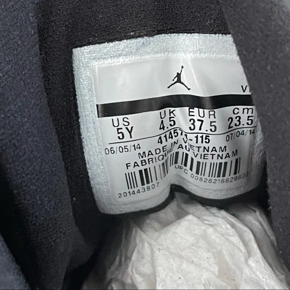 Air Jordan 13 Wolf Grey Sneaker Shoes