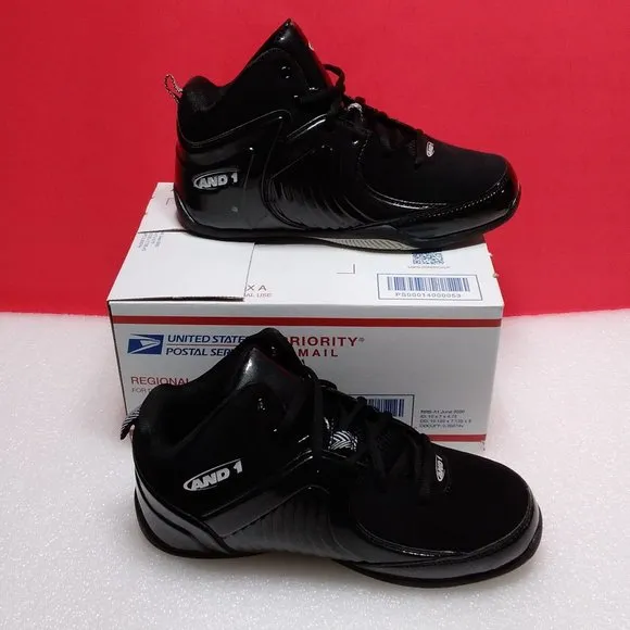 AND 1 TSUNAMI KIDS SHOES SIZE- 5
