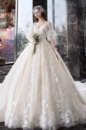 Anneprom Charming Half Sleeves Ball Gown Wedding Dresses, Appliques V Neck Bridal Dress APW0147