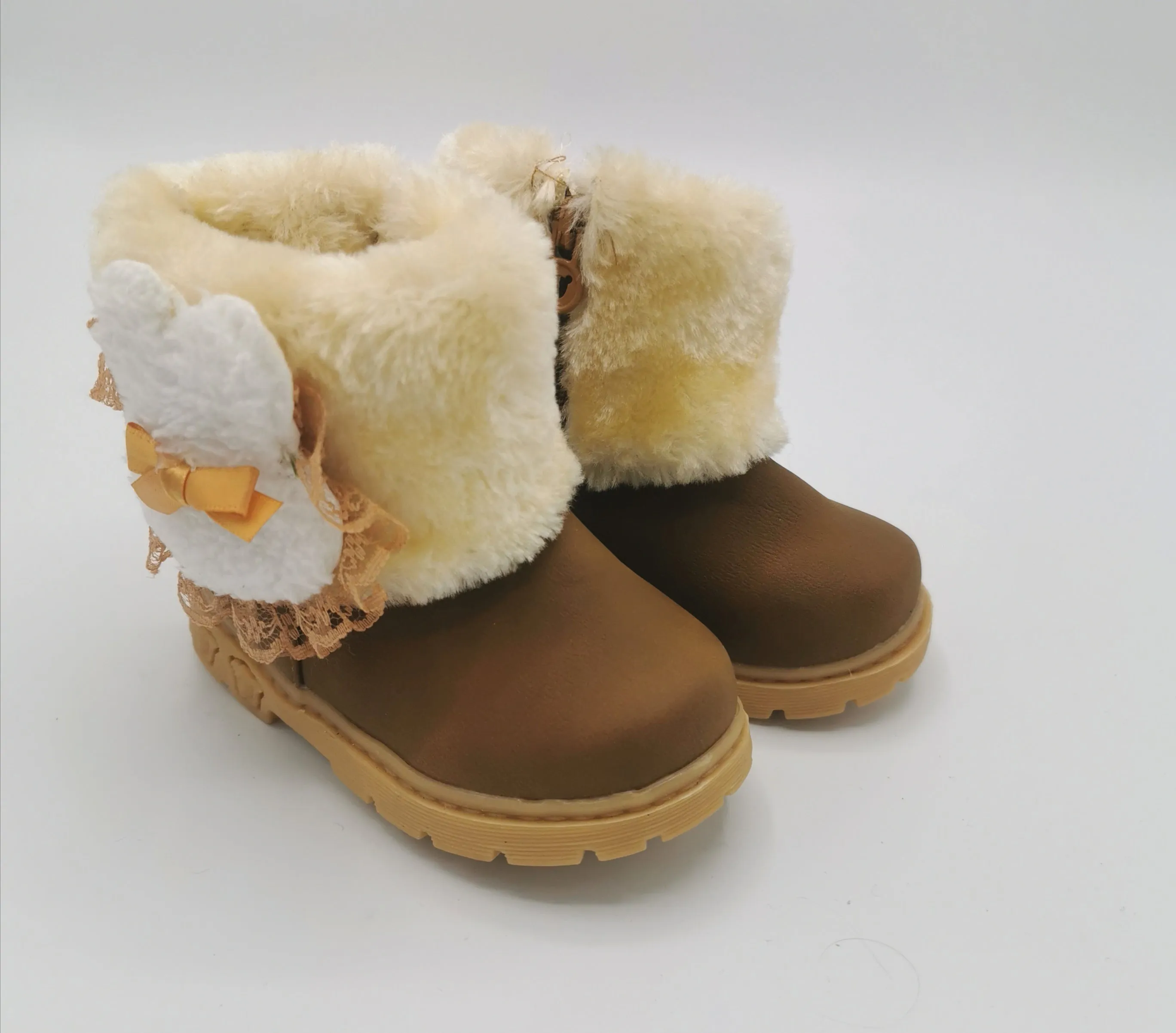 BABY GIRL SIZE 5 TODDLER - Fuzzy Ankle Boots EUC B19