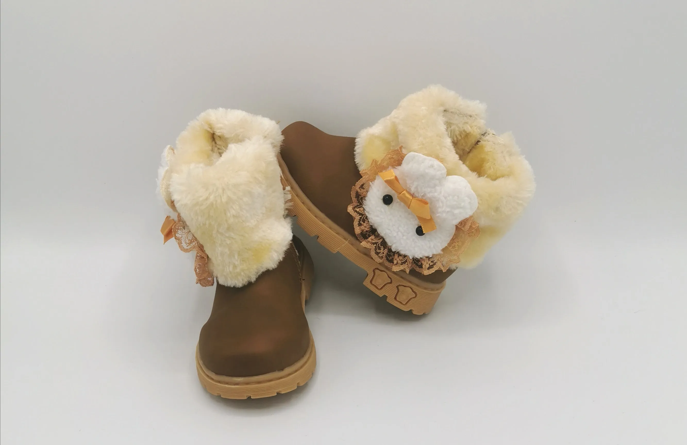 BABY GIRL SIZE 5 TODDLER - Fuzzy Ankle Boots EUC B19