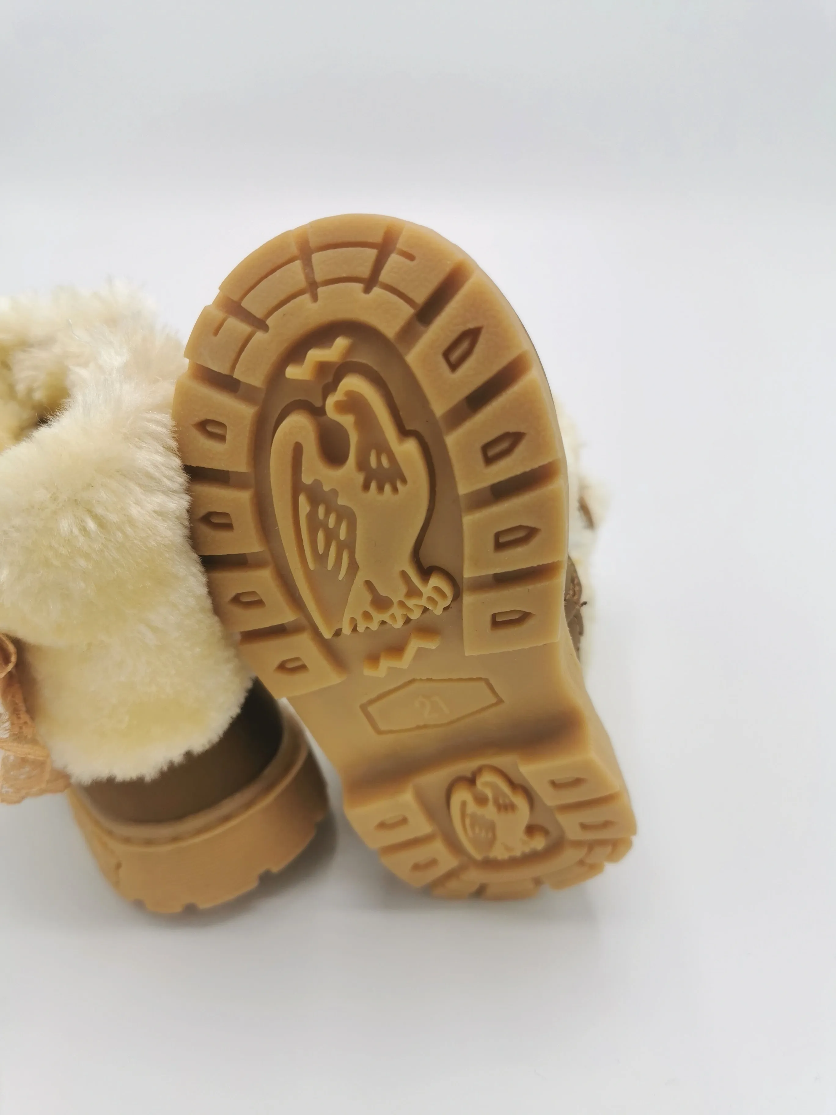 BABY GIRL SIZE 5 TODDLER - Fuzzy Ankle Boots EUC B19