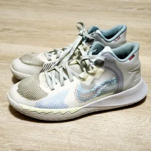 Boys Size 5Y Youth Nike Kyrie Flytrap 5, 1 World 1 People Shoes