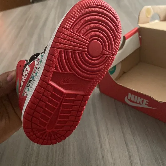 Brand new , never worn toddler shoes