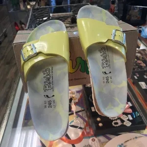 Catalina Birko-Flor Lemon Patent Birkenstock