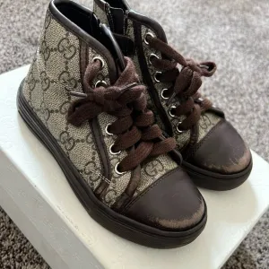 Gucci Shoes. Size 27. Beige Ebony Cocoa