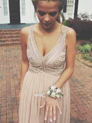 Hot Selling A-line V-neck Floor-Length Chiffon Long Blush Bridesmaid Dress Beaded Blush Pink Evening/Prom/Homecoming Dress