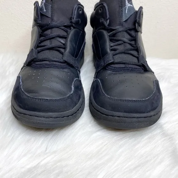 Jordan Fadeaway Triple Black Sneakers
