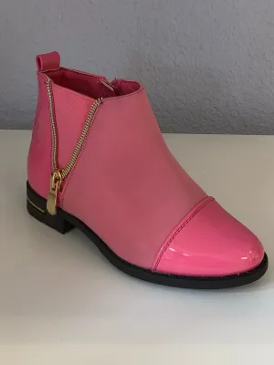 K FAUX ZIPPER ANKLE BOOT