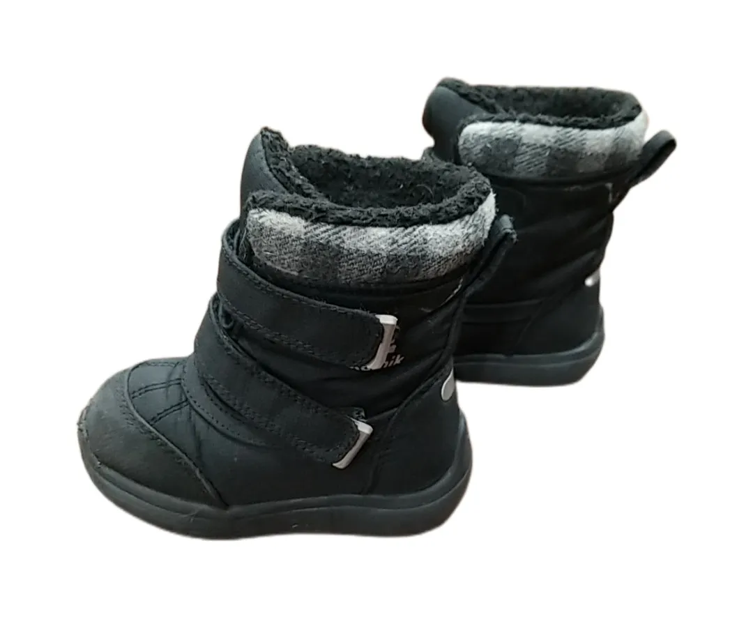 Kamik Boots - 8