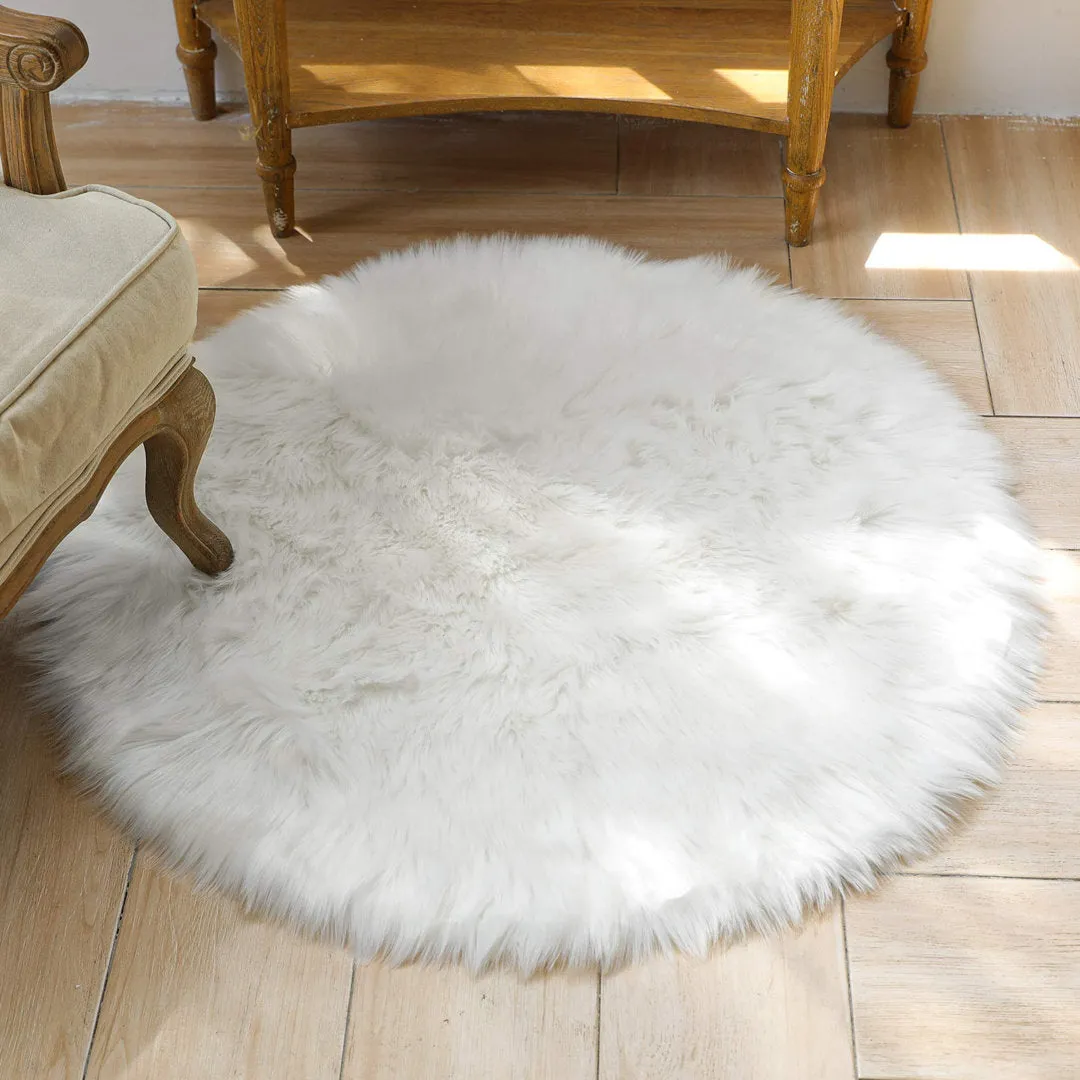 Kayzlynn Shag Faux Sheepskin White Rug Everly Quinn Rug Size: Round 4'
