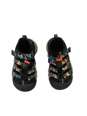 Keen sandals size 9