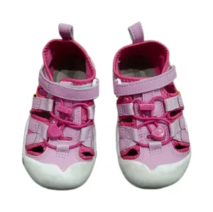Keens Sandals - 10