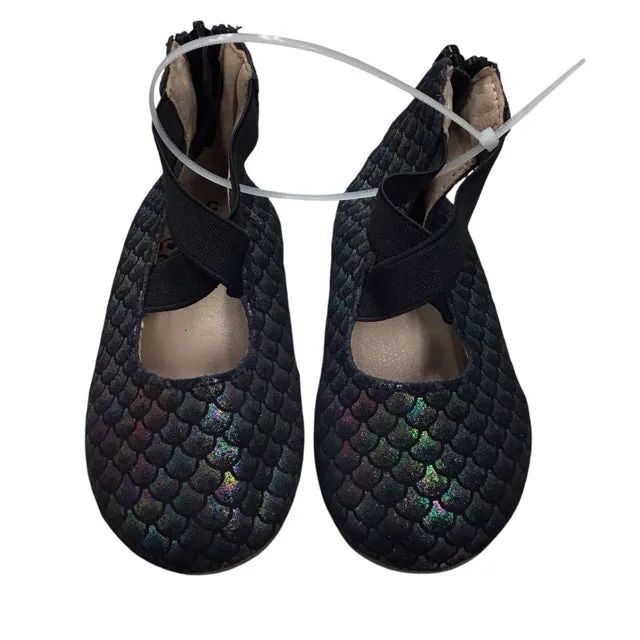 Little Lovies Closet Girl's Shoes Size 5