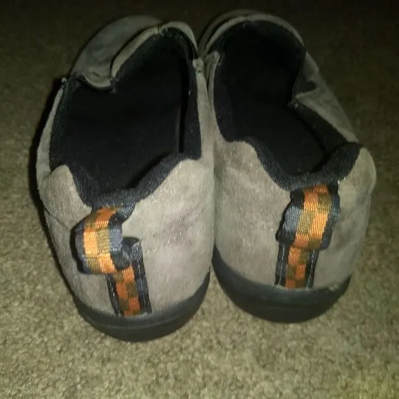 Merrell Gunsmoke Kids Shoes Size 6 GREAT CONDITION