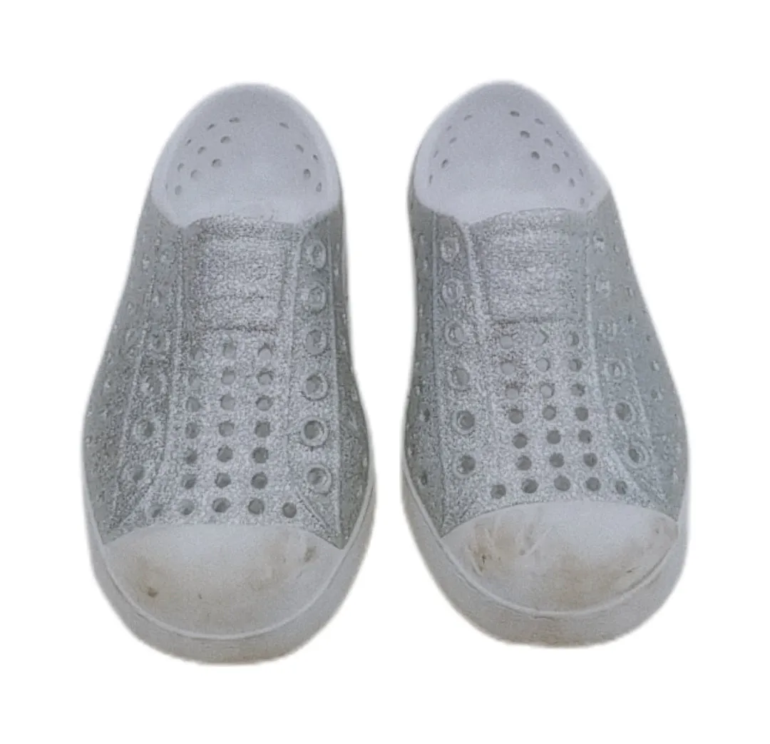 Native Jefferson silver Shoes - C7