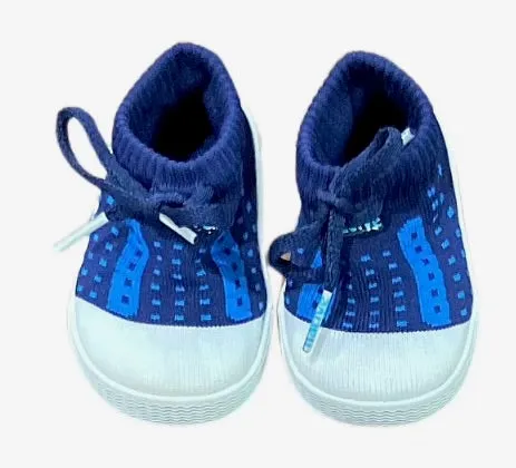 Native Shoes - knit - infant size 2 (3-6m)