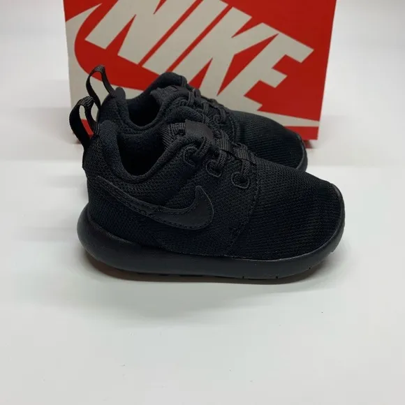 New Nike Roshe One Black Baby/Toddler Shoe black
