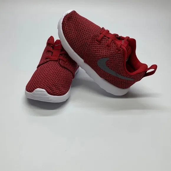 New Nike Roshe One Red Toddler Shoes