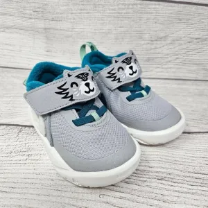 New!!! Nike Team Hustle D 10 Lil Toddler‎ Shoes Size 5C