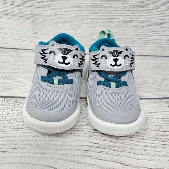 New!!! Nike Team Hustle D 10 Lil Toddler‎ Shoes Size 5C