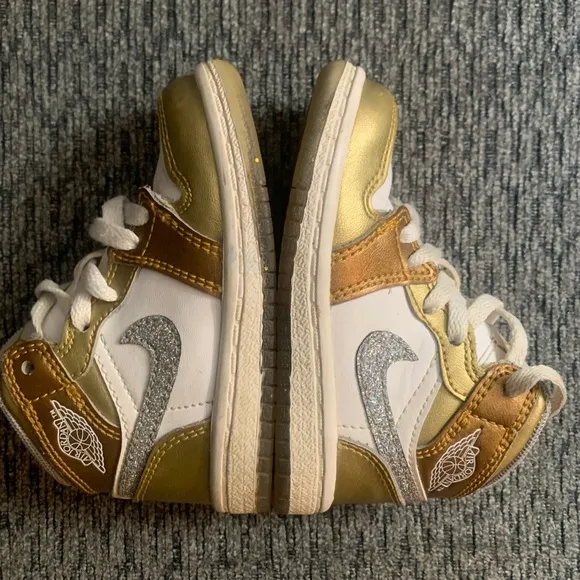 Nike Air Jordan 1 PHAT Toddler Size 5 White/Metallic Gold-Silver