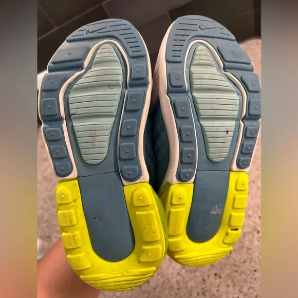 Nike Air Max 270 Shoes Size 11