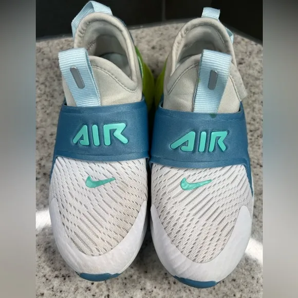 Nike Air Max 270 Shoes Size 11