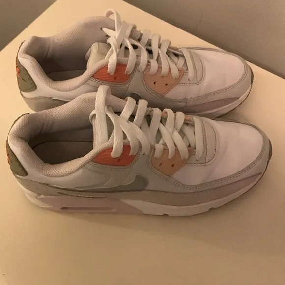 Nike Air Max 90's Athletic Shoes Size 5 1/2