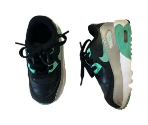 Nike Air Max shoes size 6 toddler