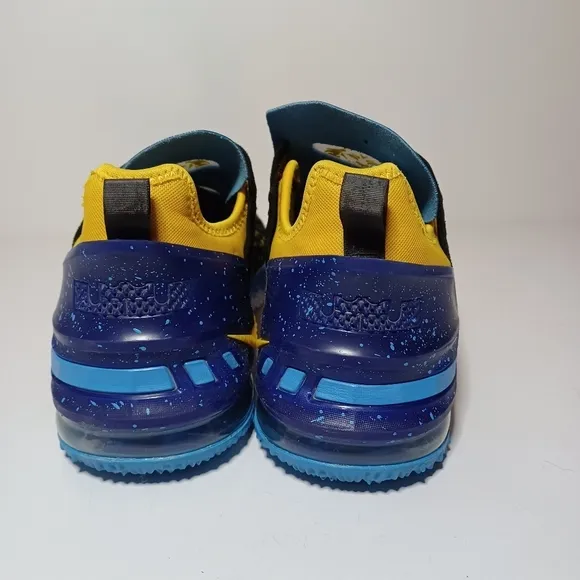 Nike LeBron XVIII Minneapolis Lakers GS Youth Sz 5.5 Shoes CW2760-006 (284 Box32