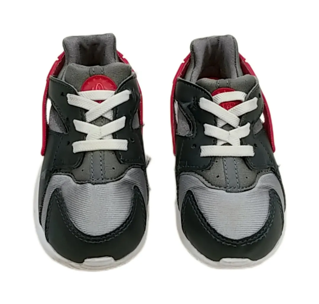 Nike runners - toddler size 7