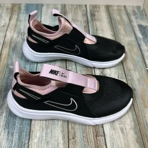 Nike shoes for little girls New