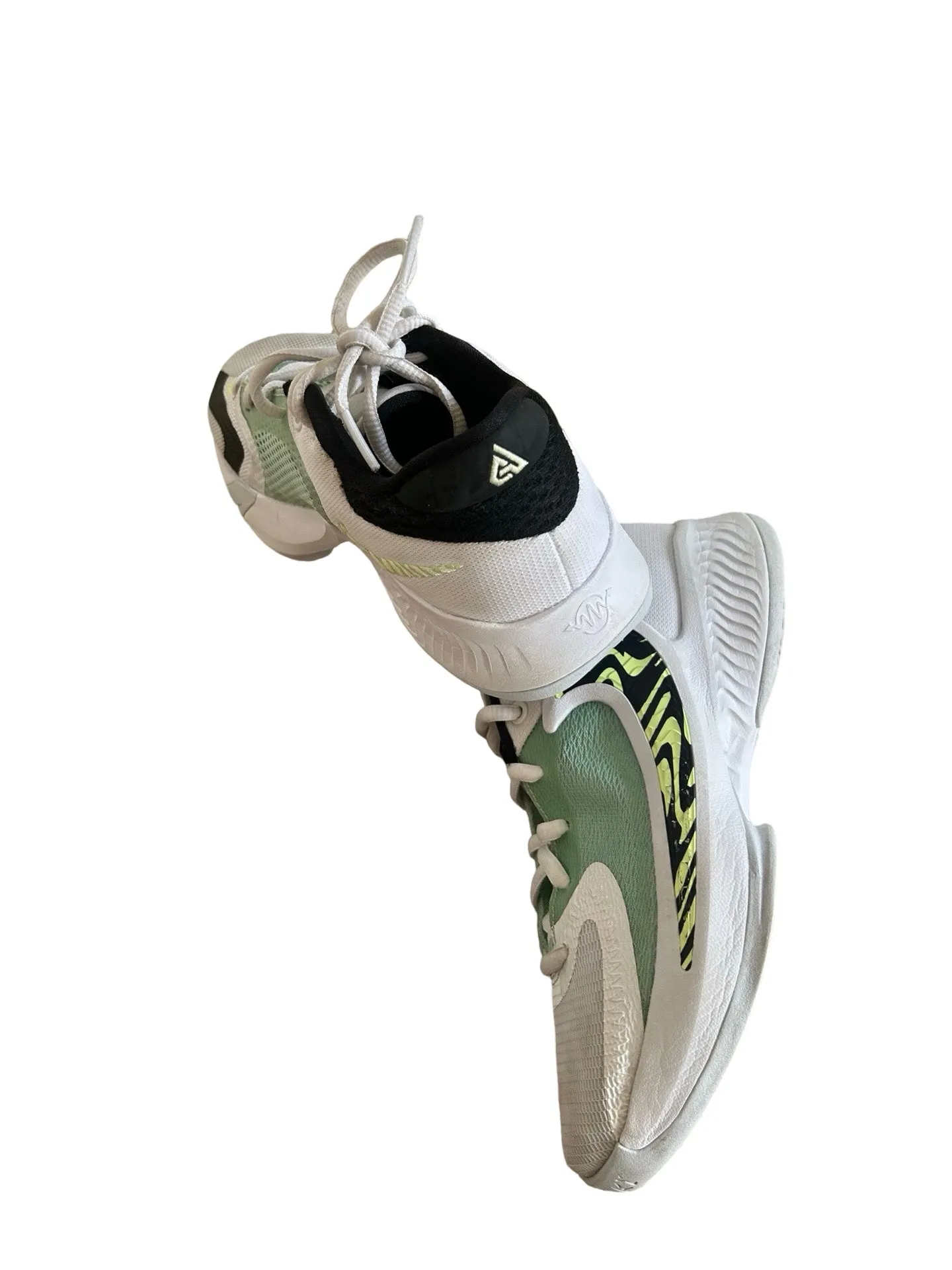 Nike shoes size 4.5 youth
