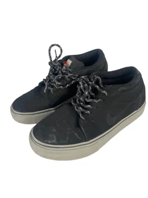 Nike Youth SB Charge Shoe