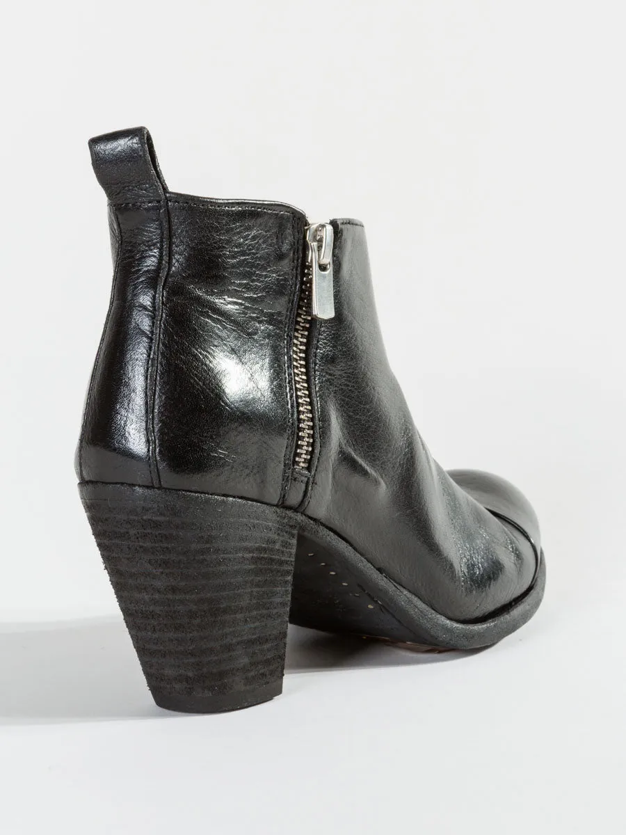plaisir bootie - black
