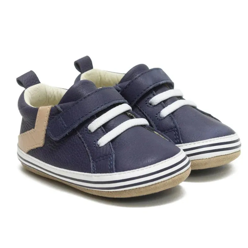 Robeez “Adam” Soft Sole Leather Baby Shoes in Navy