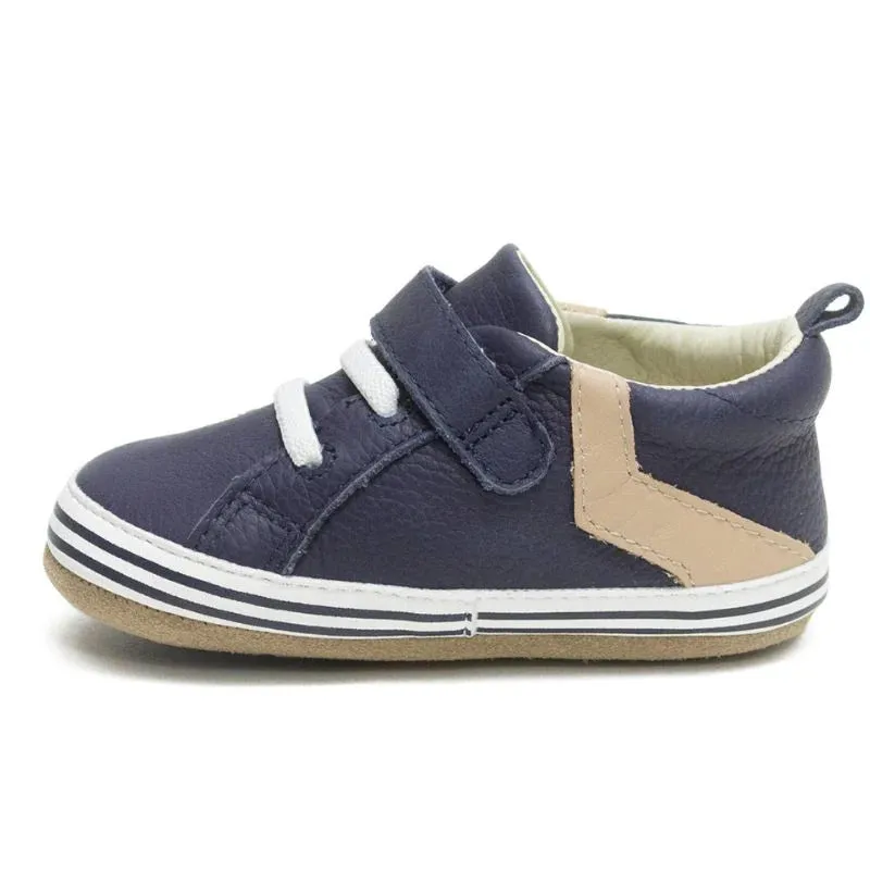 Robeez “Adam” Soft Sole Leather Baby Shoes in Navy