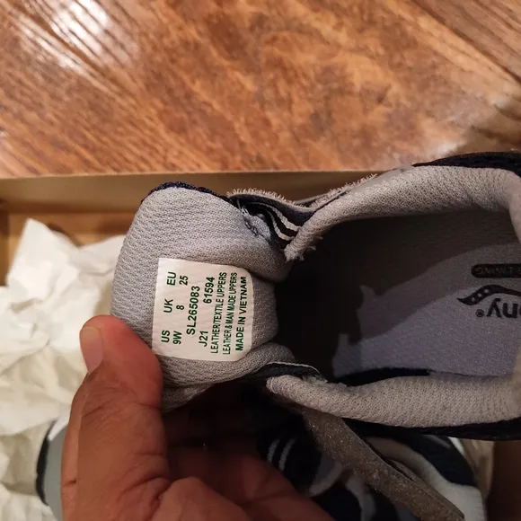 Saucony shoes for kids