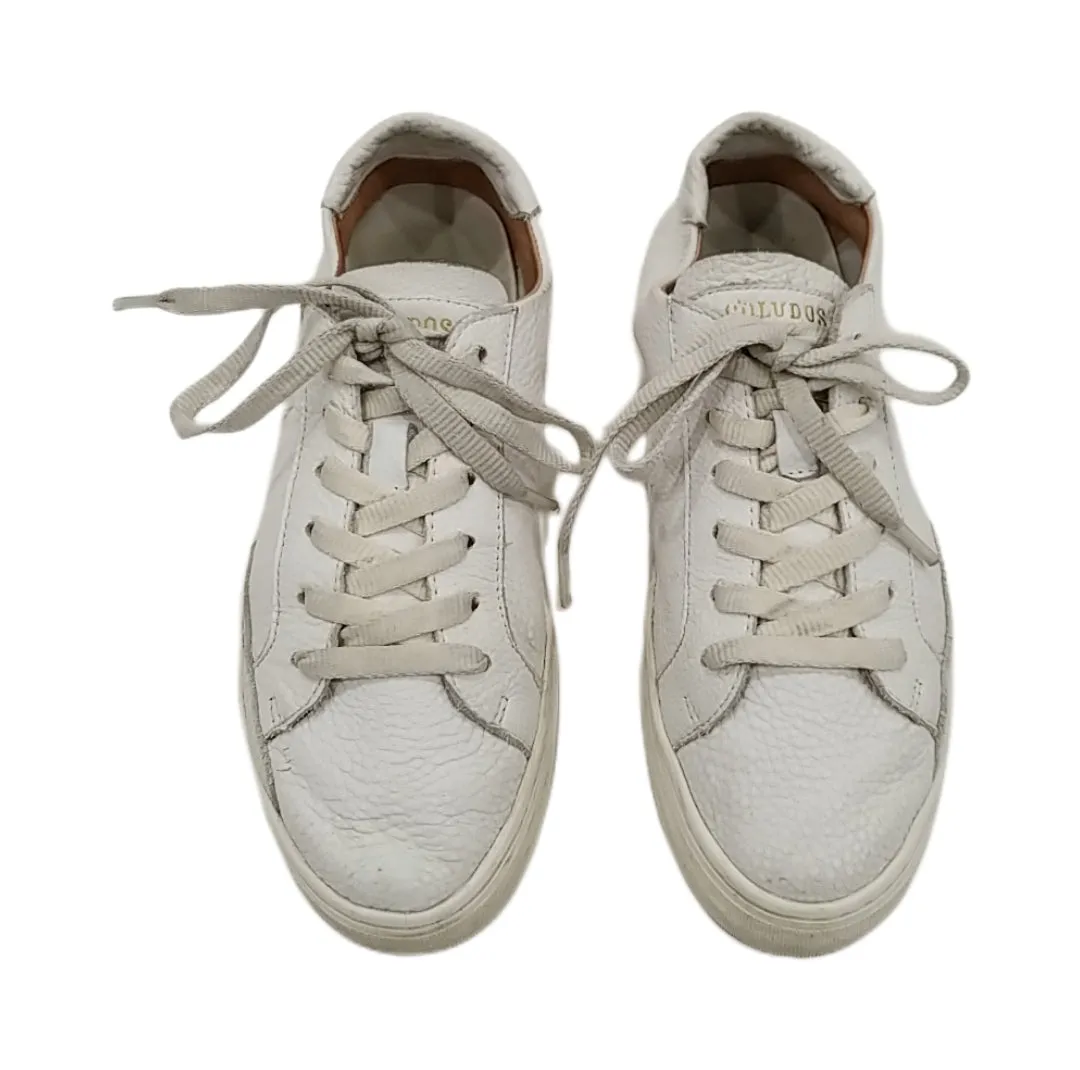 Soludus Sneakers - size 8