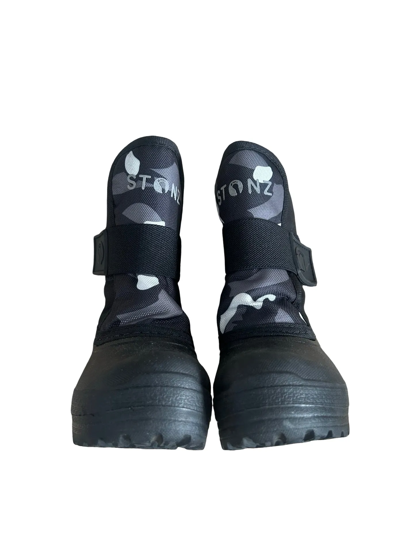 Stonz boot size 5