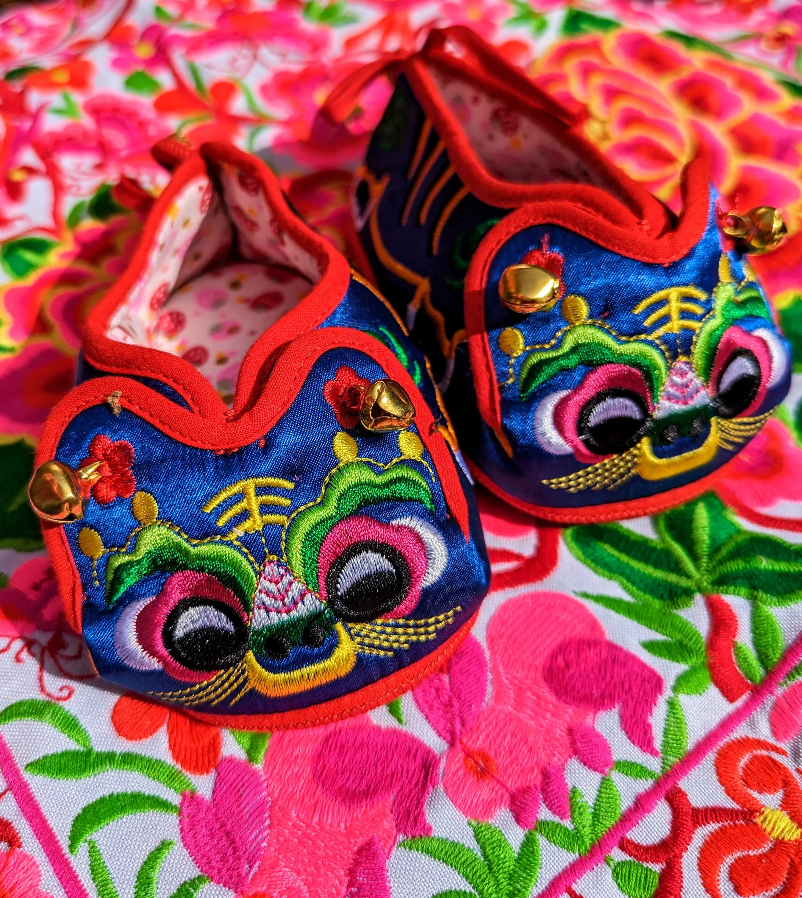Tiger toddler shoes