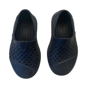 Toms shoes size 7