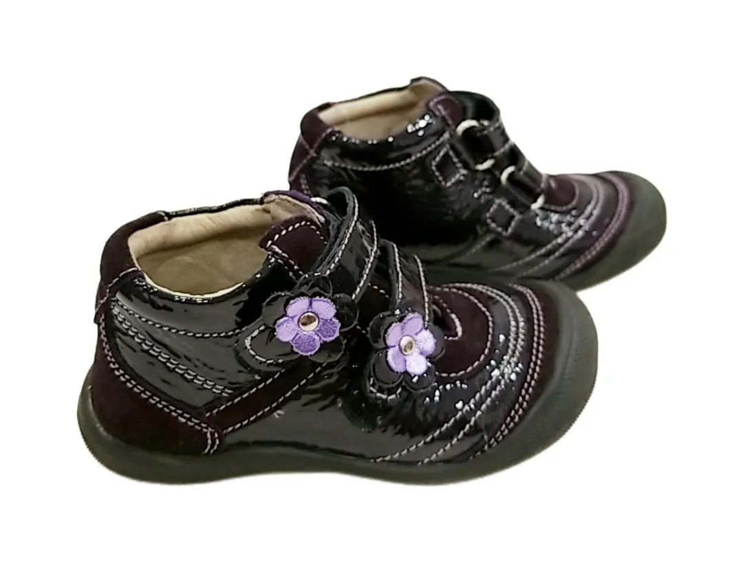 Twig Boots - size EU 23 (US 6.5-7)