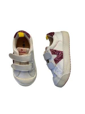 Victoria shoes size 24 (7.5)